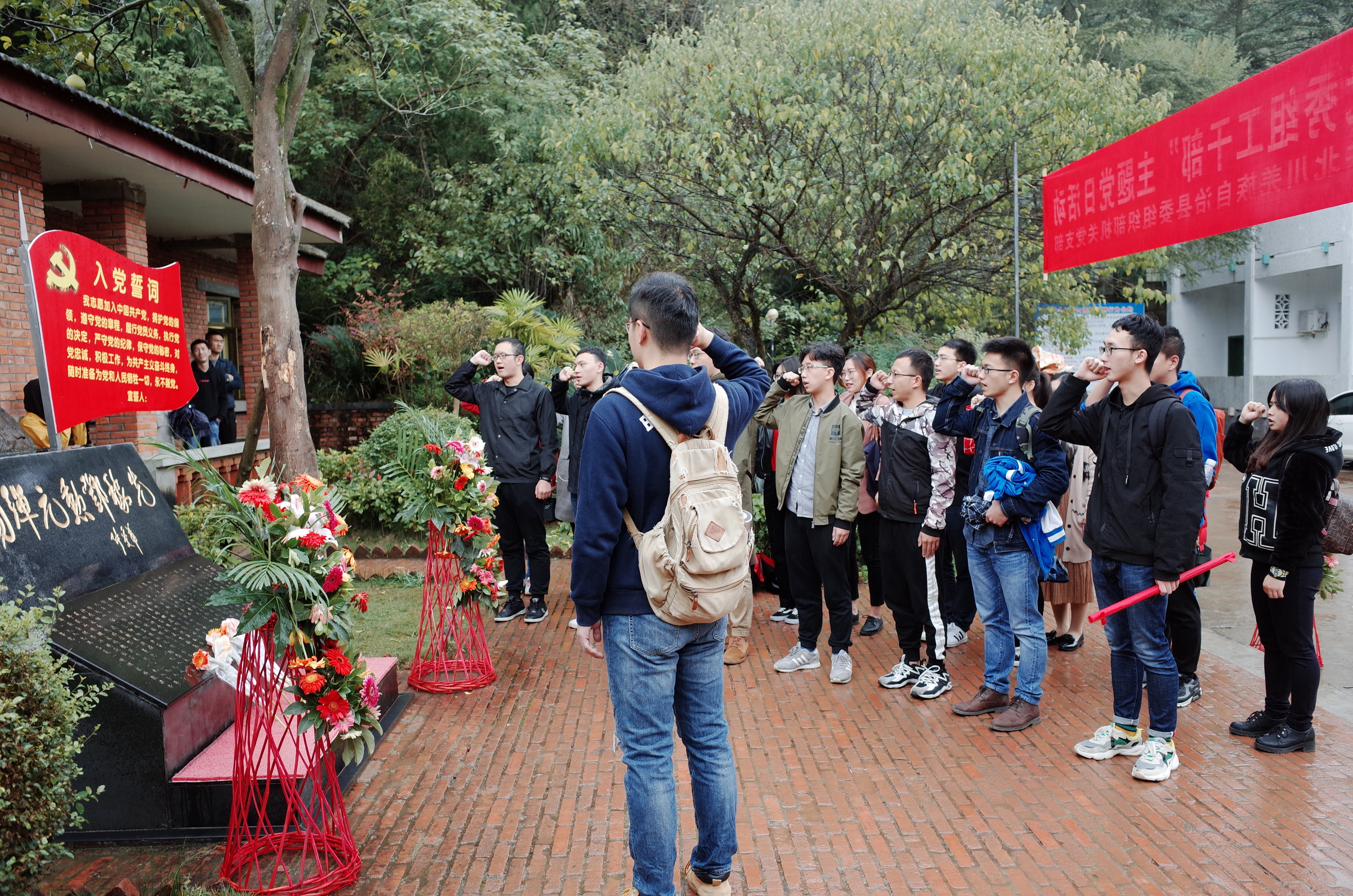 01ed2d66b4da6556de7aa13ef39357c0.JPG 01ed2d66b4da6556de7aa13ef39357c0.JPG