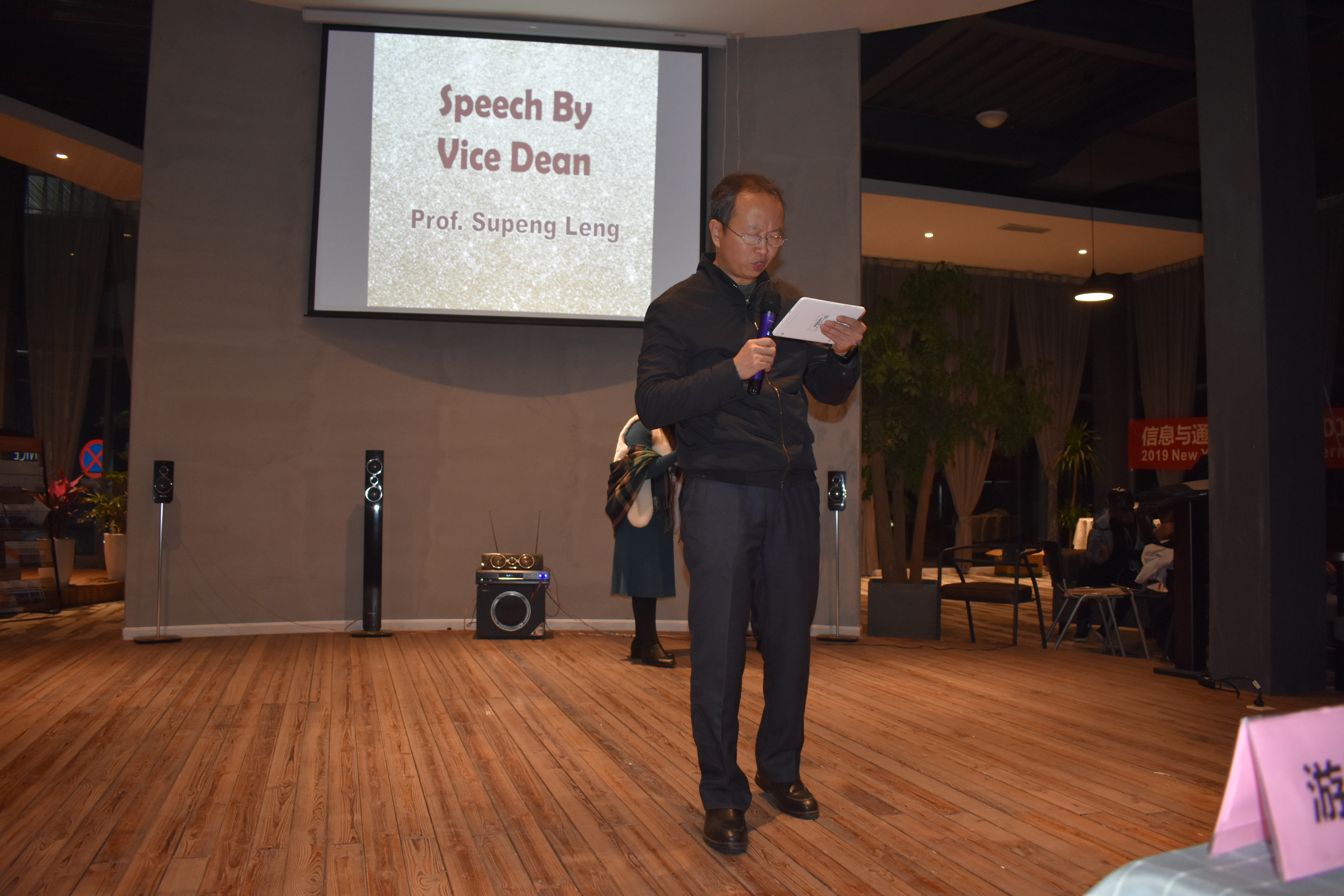 0308a8fe86554e22203efea9c32598f8.jpg 0308a8fe86554e22203efea9c32598f8.jpg