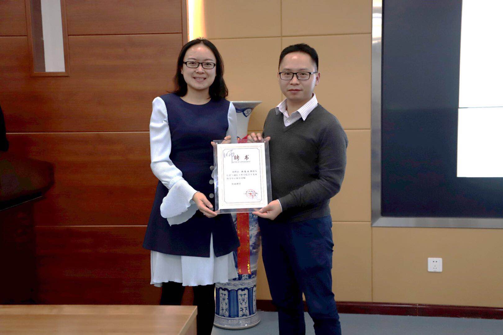 1e15669084cb5ccde8143e6e8abfb3fa.jpg 1e15669084cb5ccde8143e6e8abfb3fa.jpg