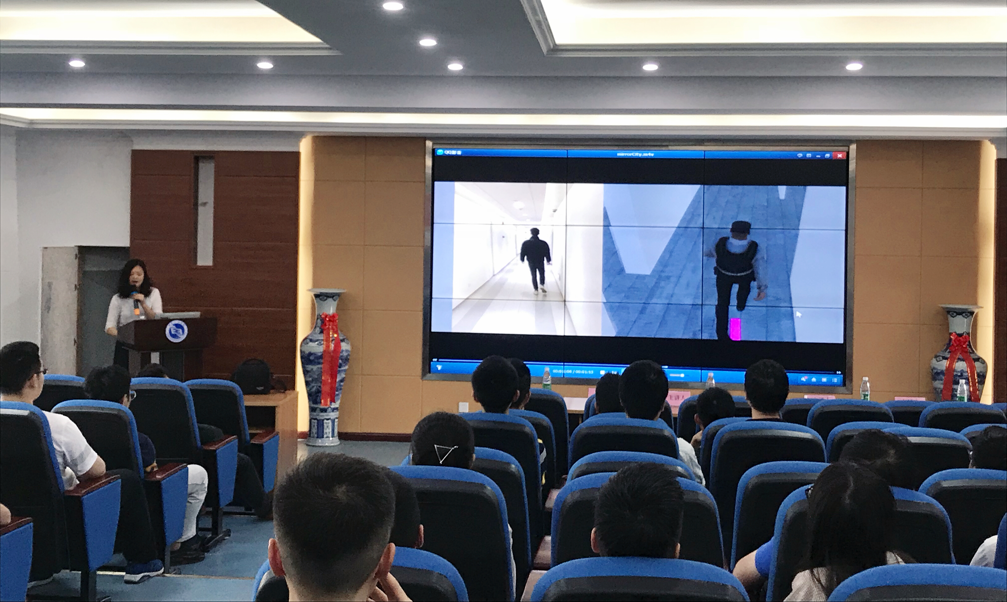 24e35858e0fc4cf910da6d5effba2705.JPG 24e35858e0fc4cf910da6d5effba2705.JPG