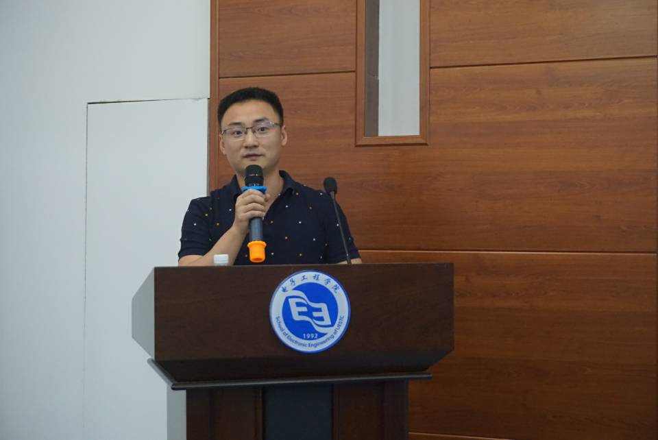 4149fdea7fea8b0157f6938ac1ac61c3.jpg 4149fdea7fea8b0157f6938ac1ac61c3.jpg