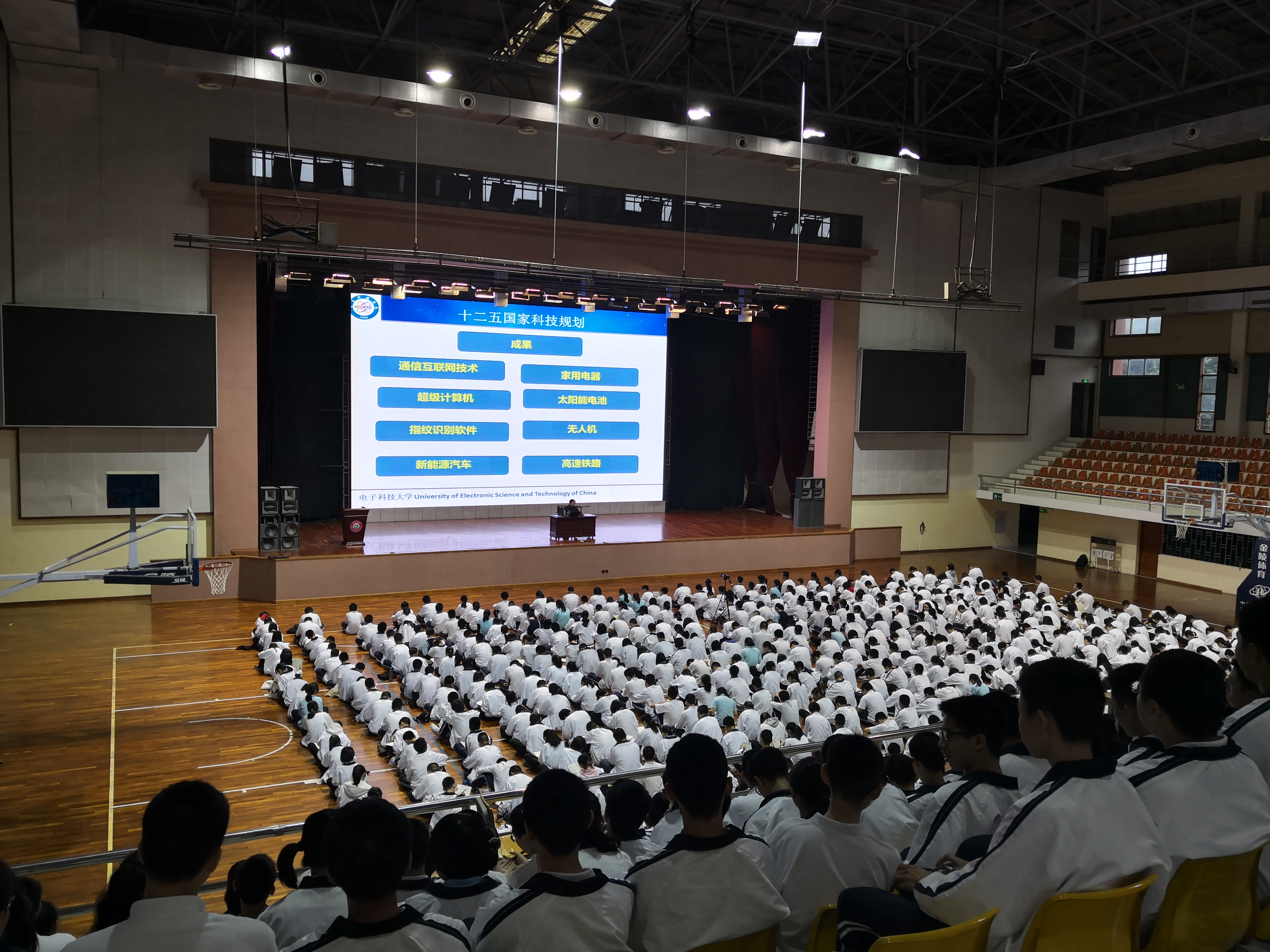 438afcc3585f0ae3662845981456c128.jpg 438afcc3585f0ae3662845981456c128.jpg