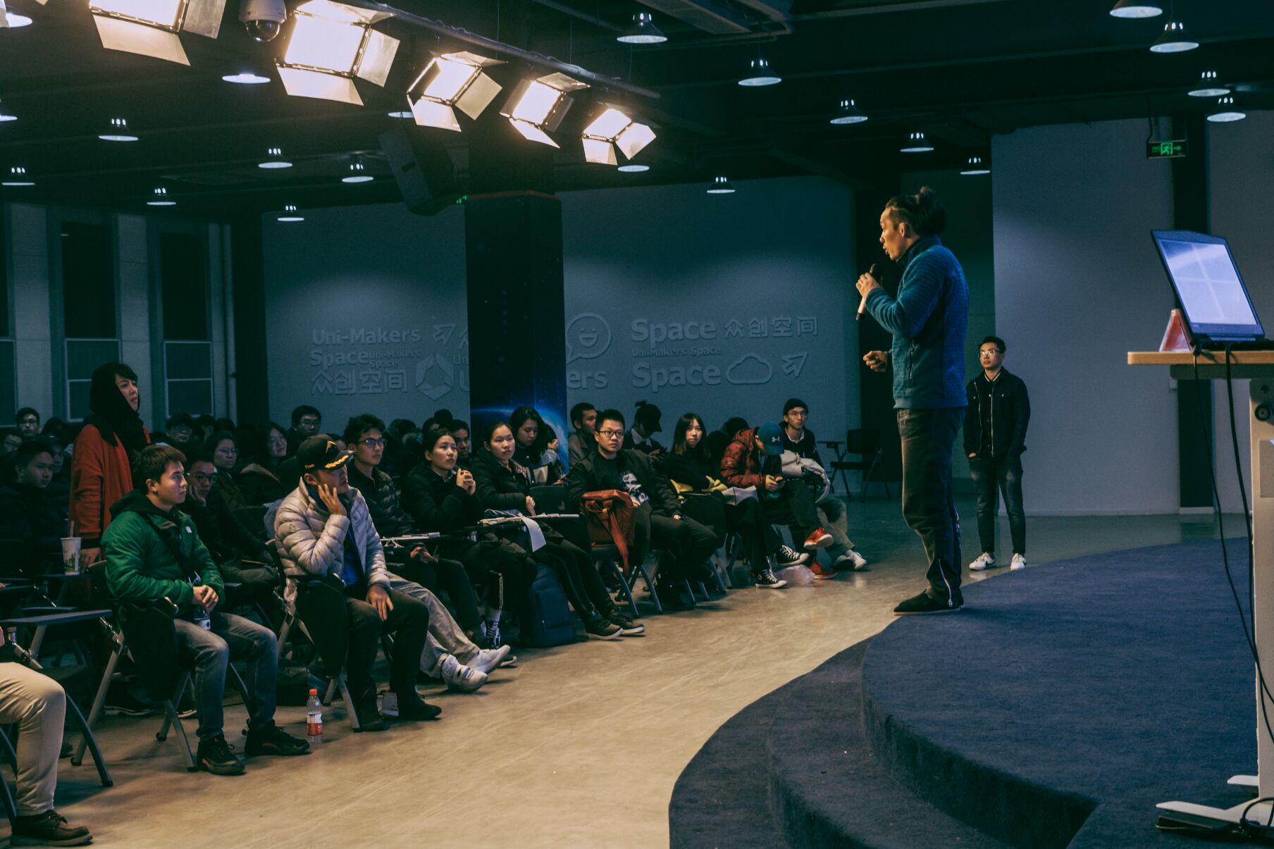 c1bffe42575bea5efb4e3739e2fb4644.jpg c1bffe42575bea5efb4e3739e2fb4644.jpg