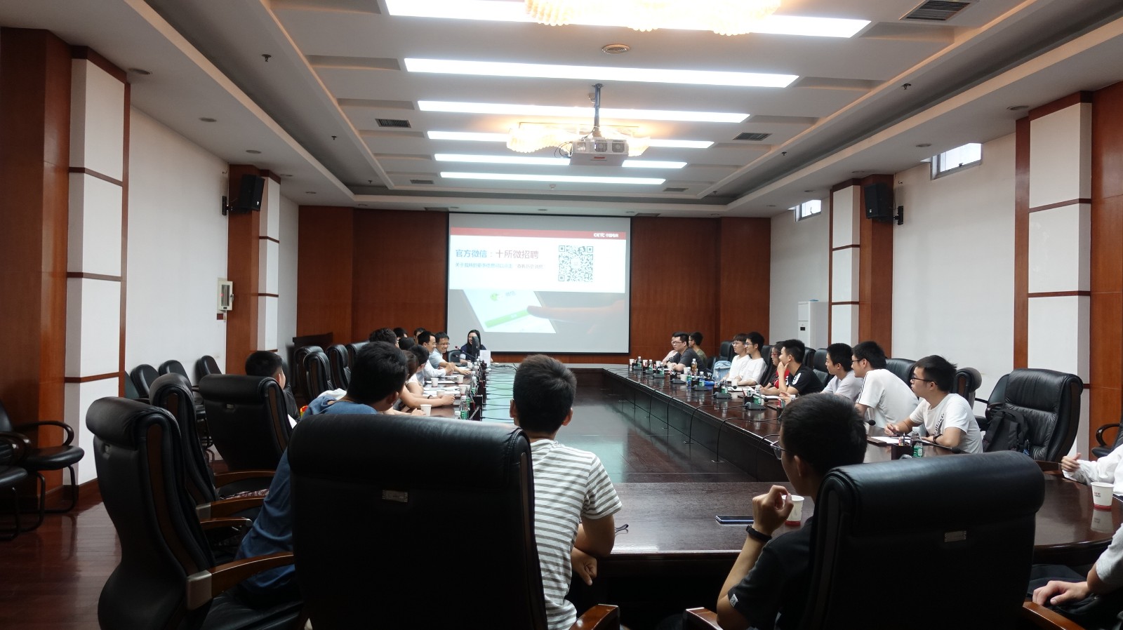 d940654249e4e82dba1ddd5ba943c7ad.JPG d940654249e4e82dba1ddd5ba943c7ad.JPG